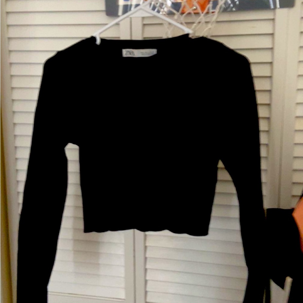 Zara long sleeve crop top,  medium, black